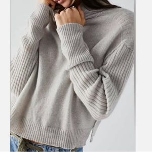 FREE PEOPLE 100% Cashmere Turtleneck Sweater New without tags